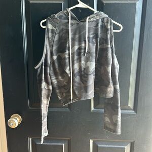 Cropped army print shoulder less sweater size small. Unknown maker